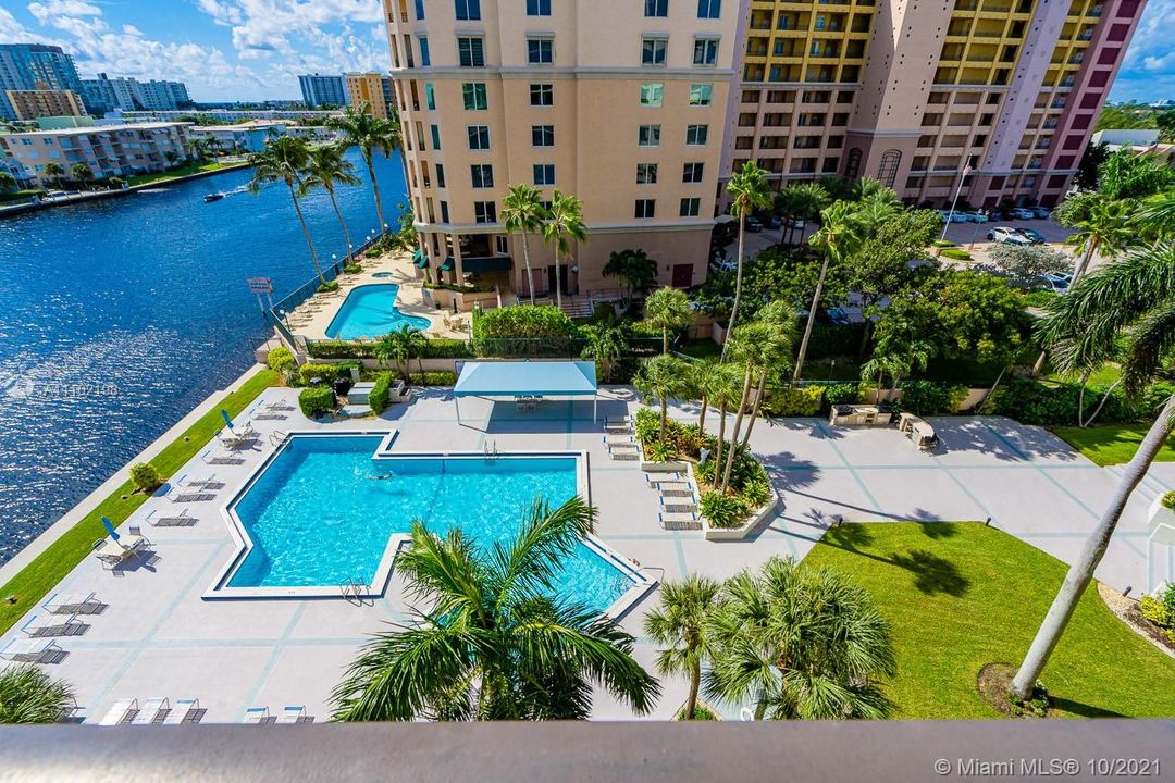 Recently Sold: $514,900 (2 beds, 2 baths, 0 Square Feet)