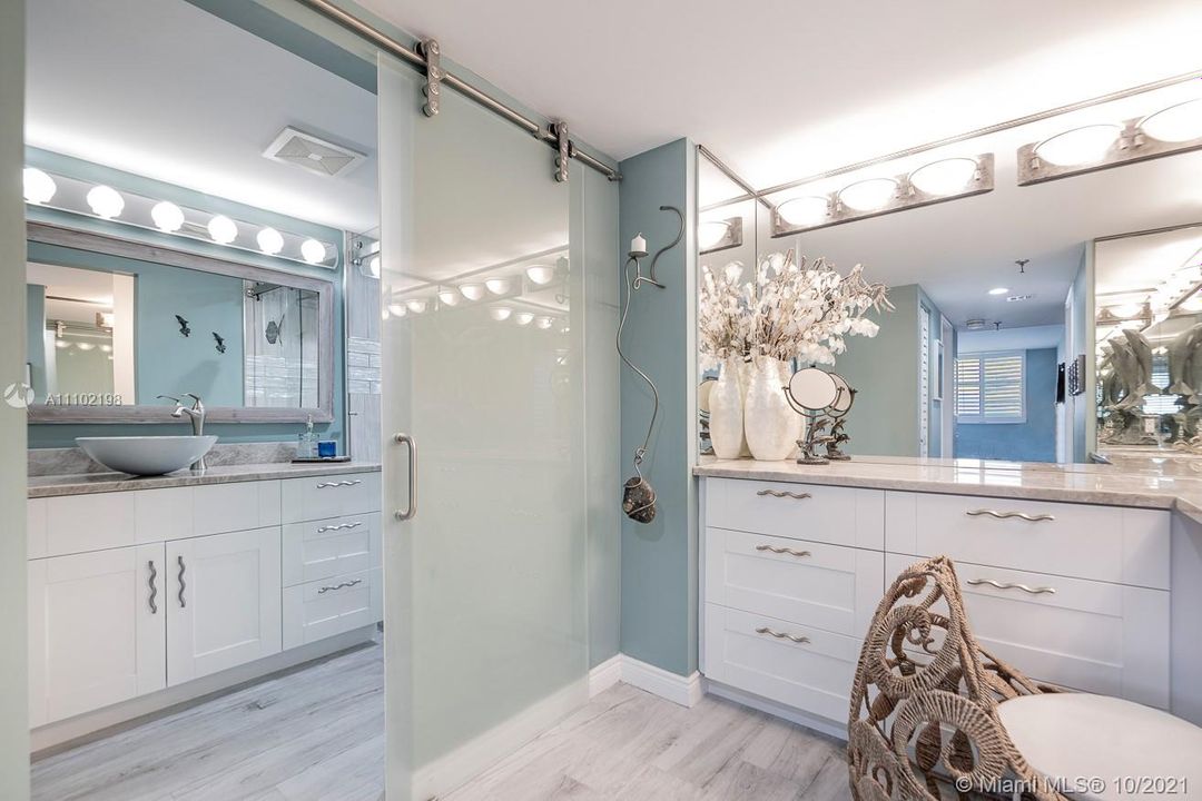 Recently Sold: $514,900 (2 beds, 2 baths, 0 Square Feet)