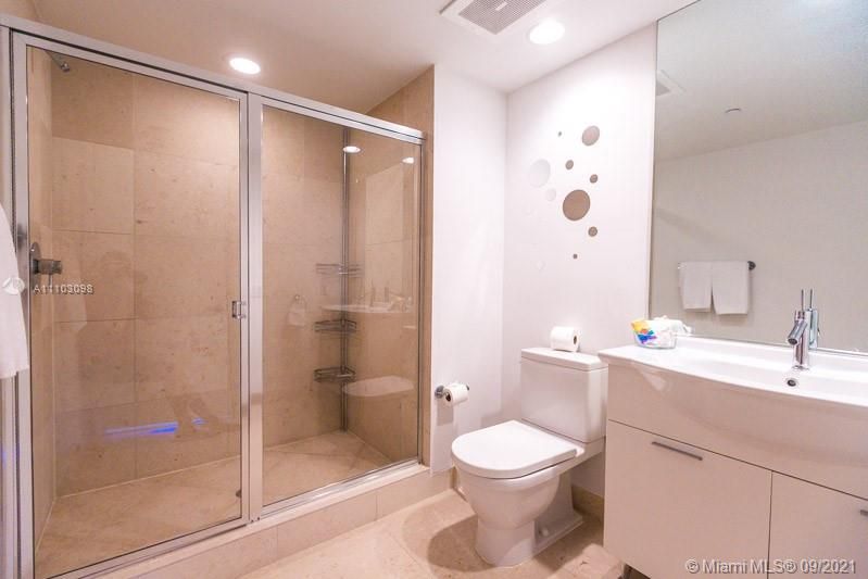 Недавно арендовано: $7,500 (2 спален, 2 ванн, 1347 Квадратных фут)