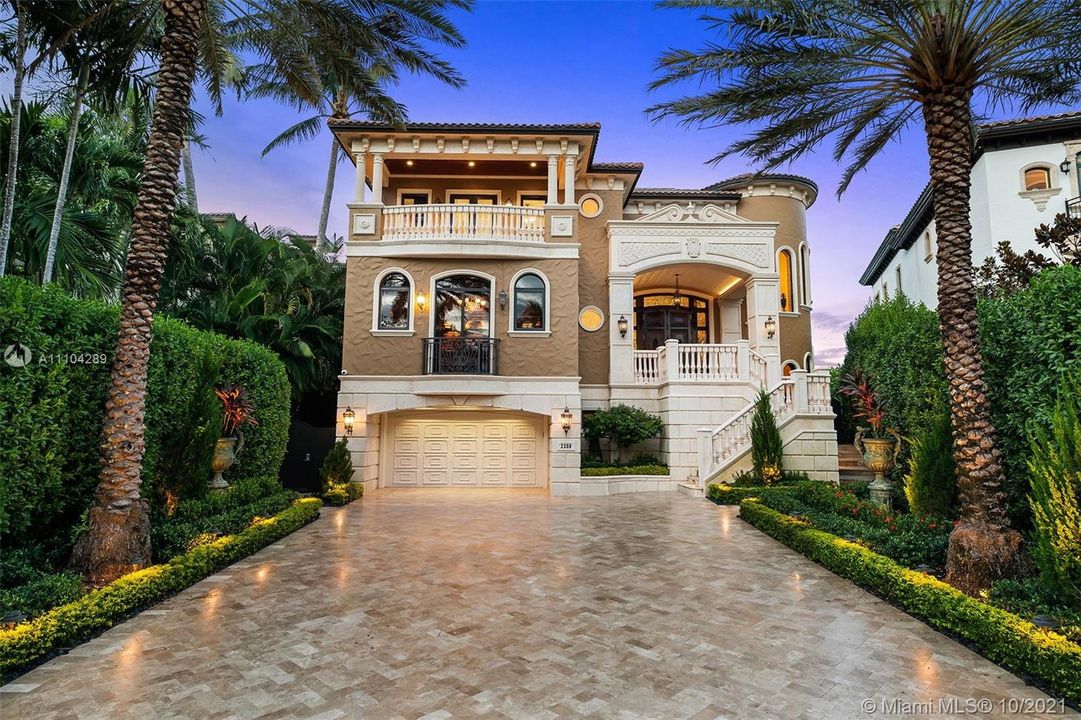 Recently Sold: $10,500,000 (6 beds, 8 baths, 0 Square Feet)