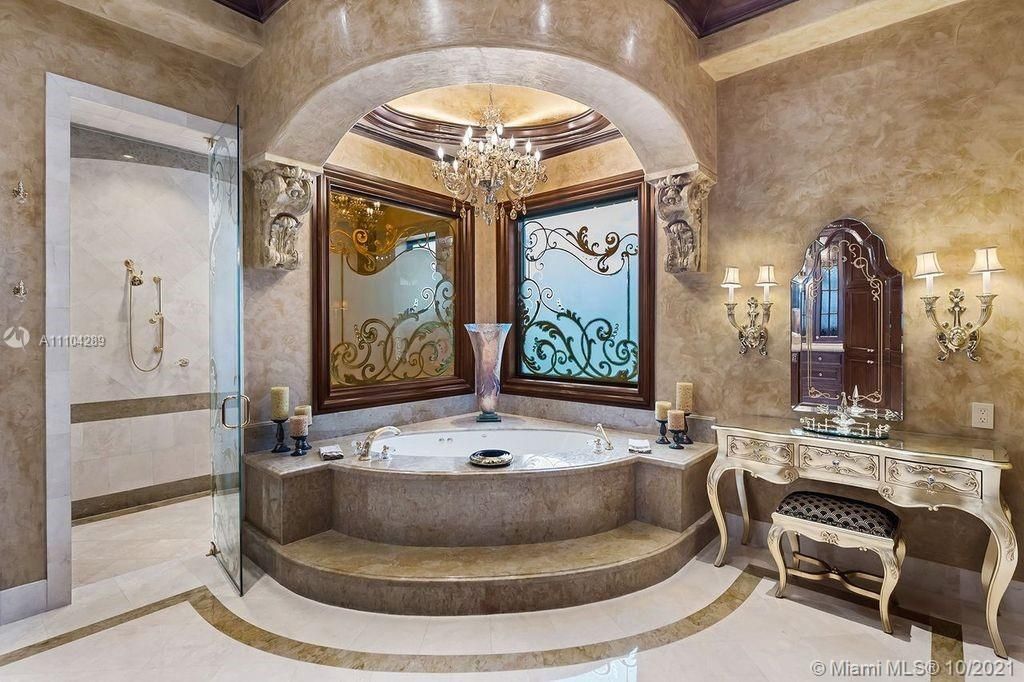 Recently Sold: $10,500,000 (6 beds, 8 baths, 0 Square Feet)