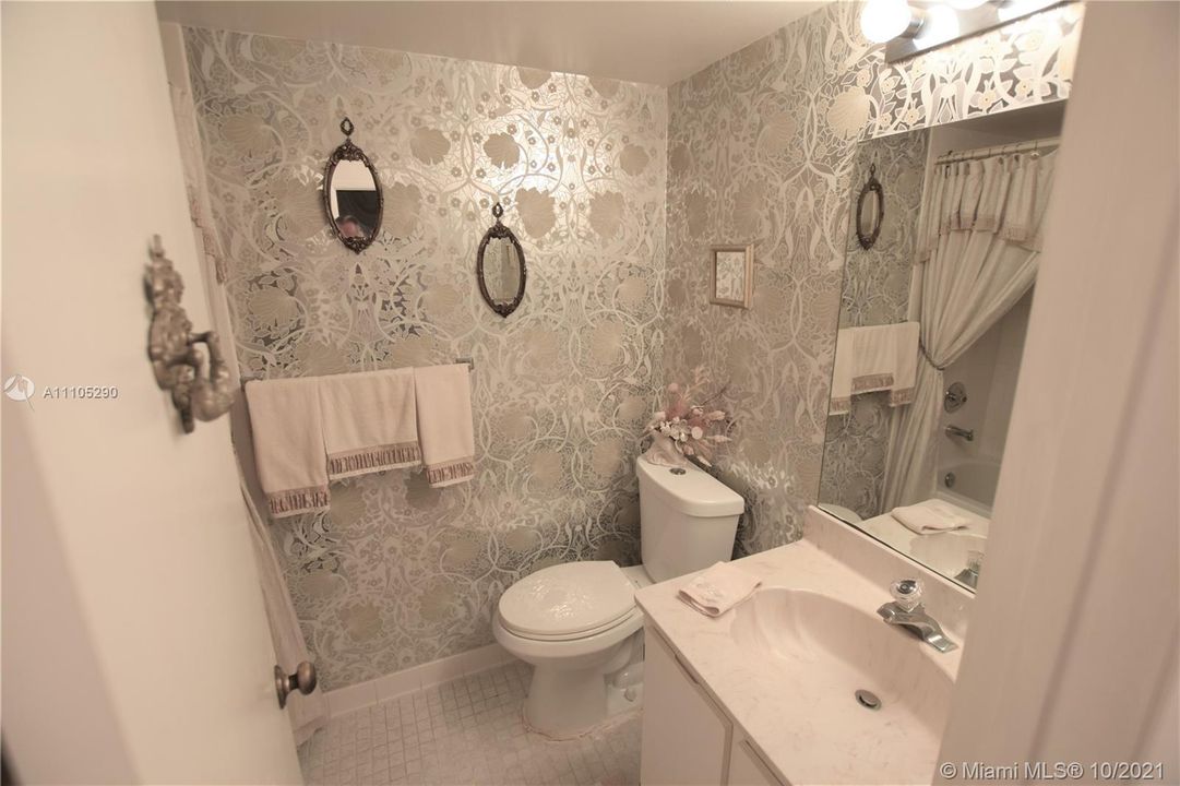 Недавно продано: $145,000 (2 спален, 2 ванн, 1360 Квадратных фут)