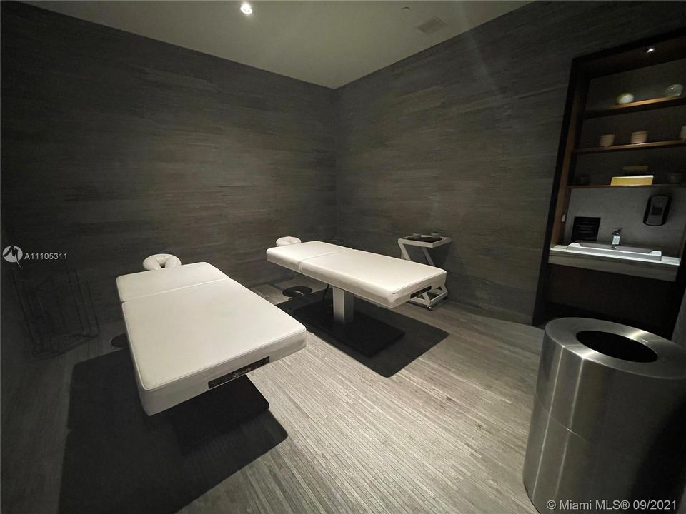 Недавно арендовано: $4,500 (2 спален, 2 ванн, 926 Квадратных фут)