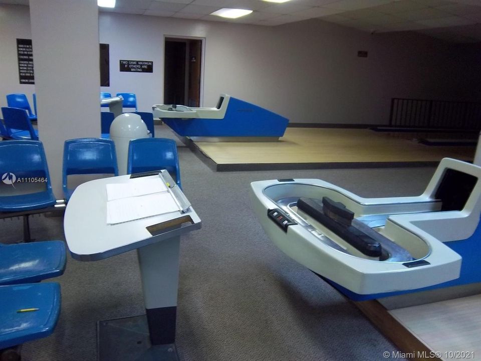 Recently Rented: $1,350 (2 beds, 2 baths, 1100 Square Feet)