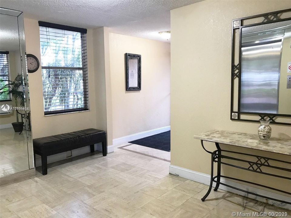 Recently Rented: $1,350 (2 beds, 2 baths, 1100 Square Feet)