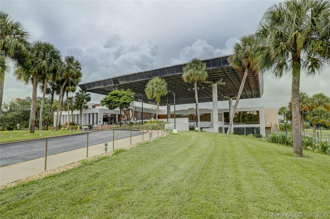 Recently Rented: $1,350 (2 beds, 2 baths, 1100 Square Feet)