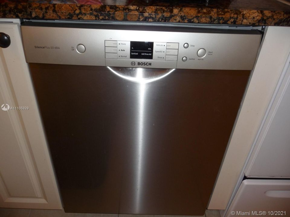 Vendido Recientemente: $221,000 (2 camas, 1 baños, 1024 Pies cuadrados)