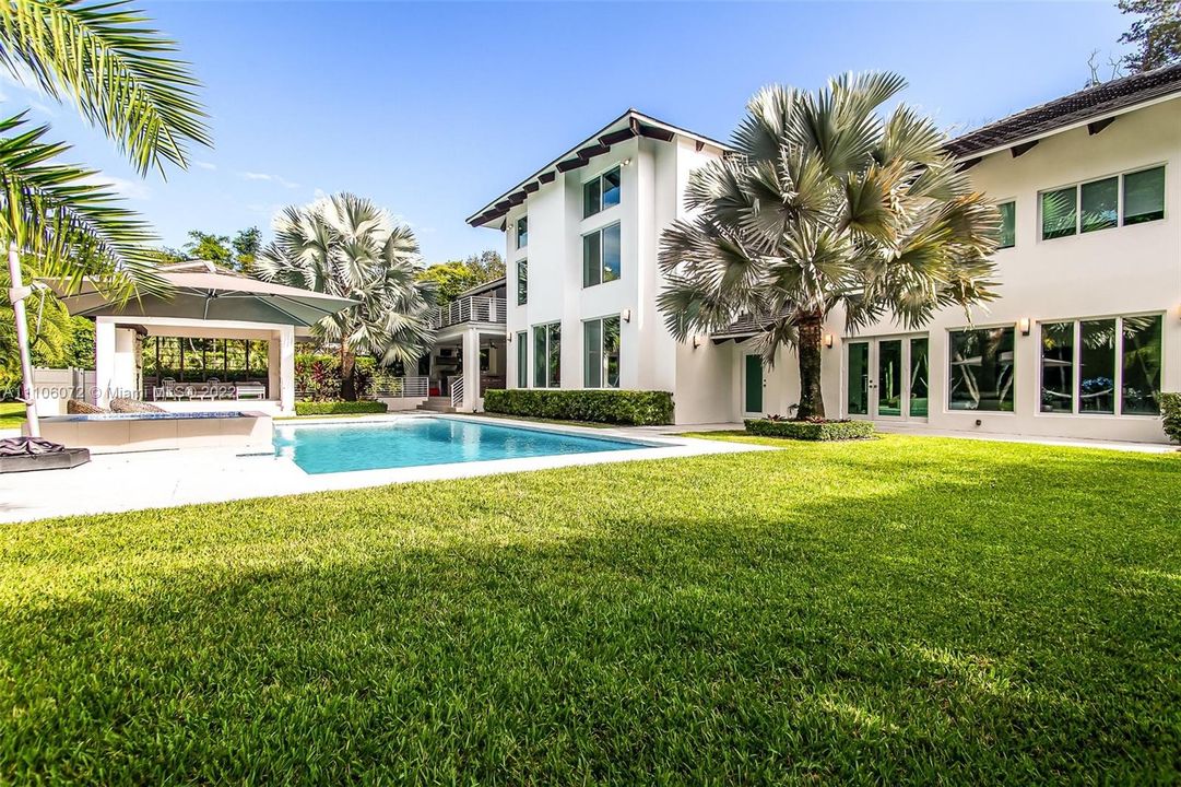 Recently Sold: $6,250,000 (6 beds, 7 baths, 0 Square Feet)