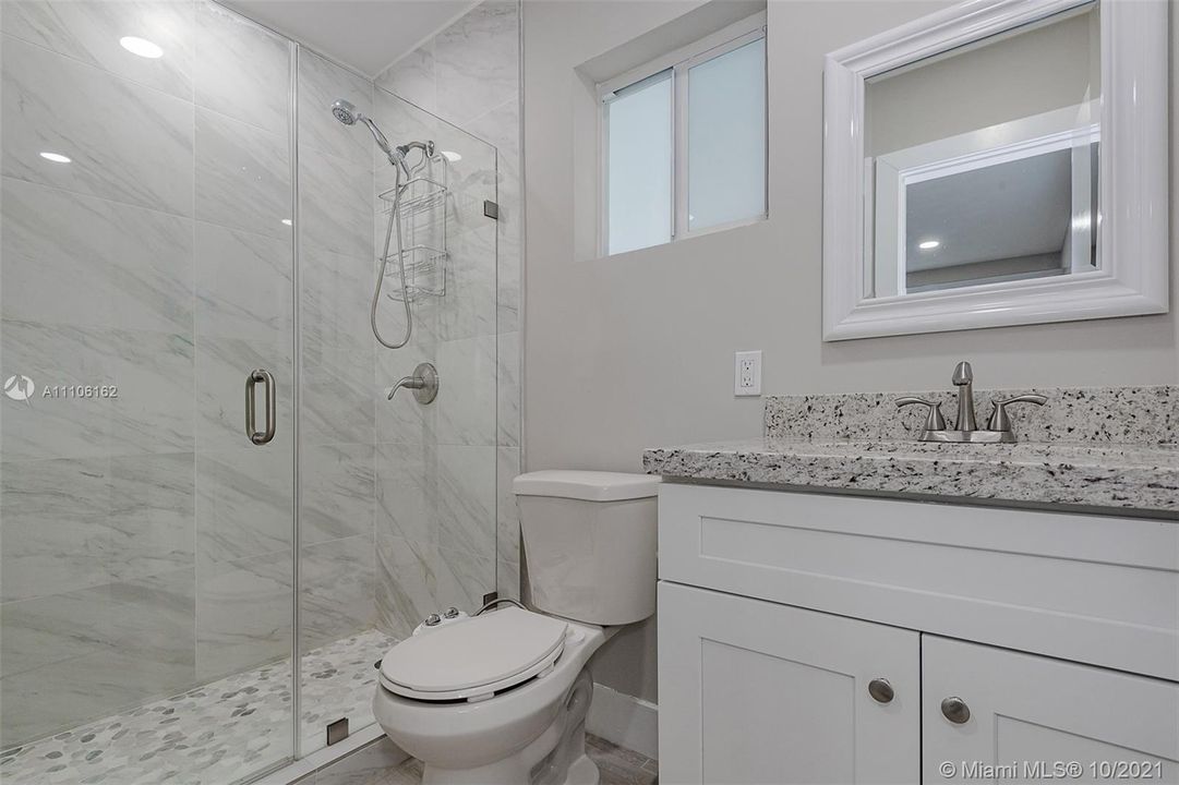 Recently Rented: $4,200 (2 beds, 2 baths, 1310 Square Feet)