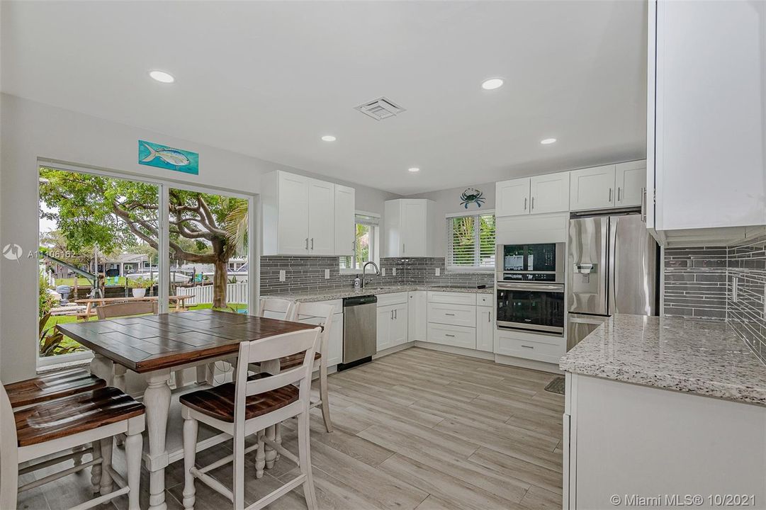 Recently Rented: $4,200 (2 beds, 2 baths, 1310 Square Feet)