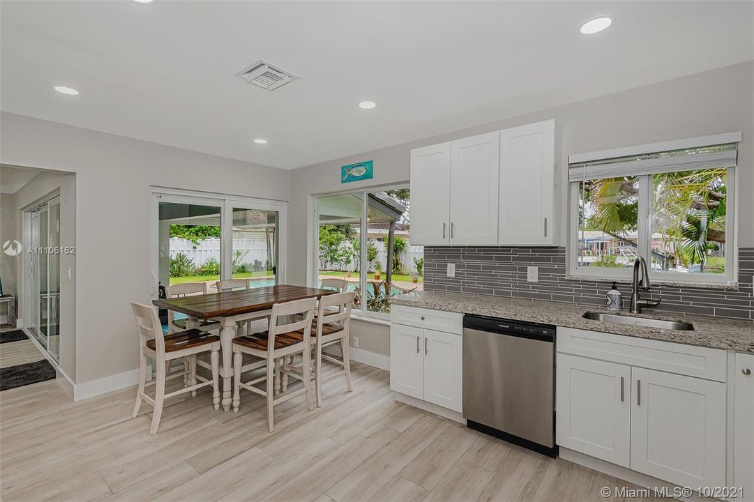 Recently Rented: $4,200 (2 beds, 2 baths, 1310 Square Feet)