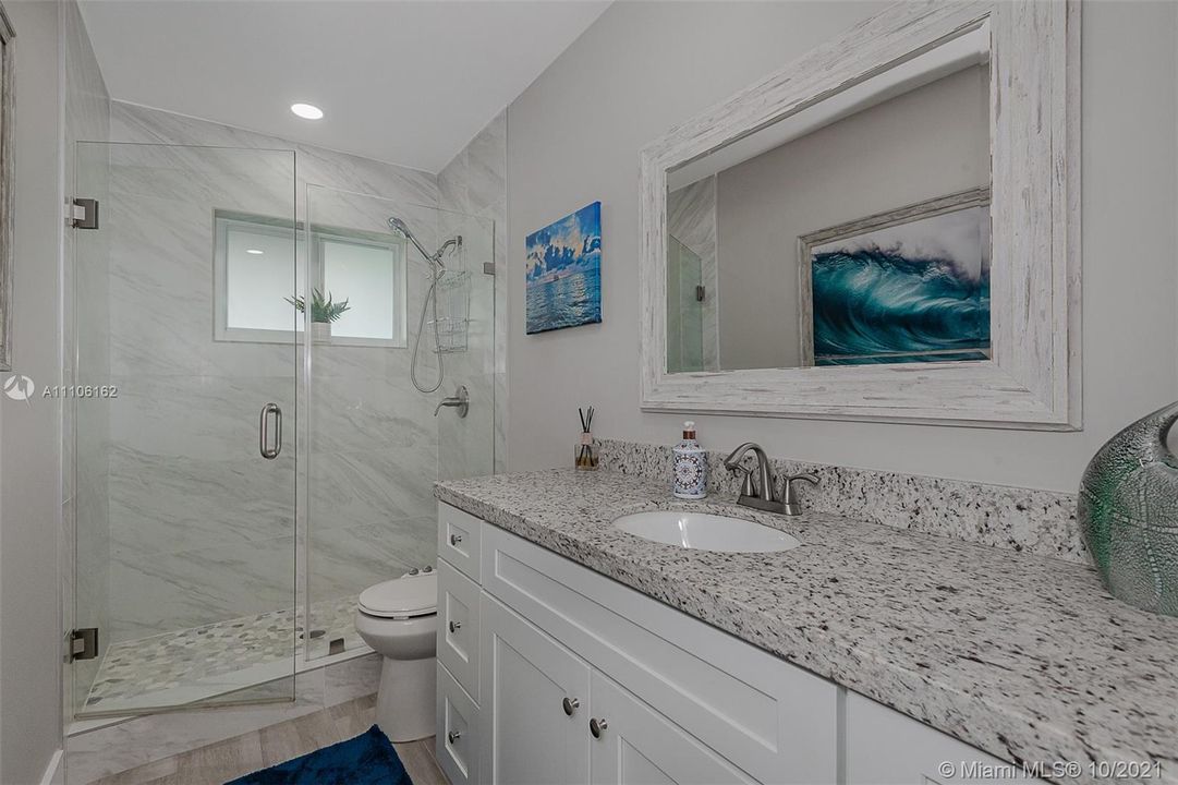 Recently Rented: $4,200 (2 beds, 2 baths, 1310 Square Feet)