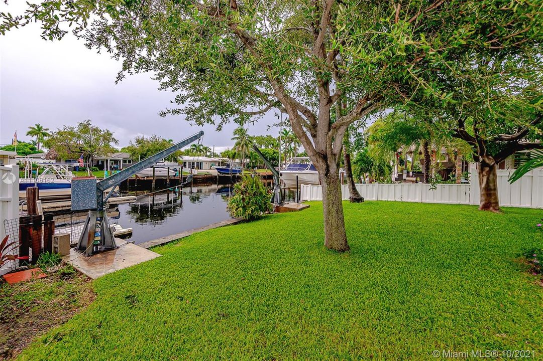 Recently Rented: $4,200 (2 beds, 2 baths, 1310 Square Feet)