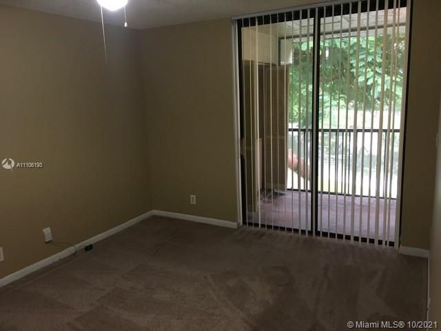 Recently Sold: $149,900 (1 beds, 1 baths, 718 Square Feet)