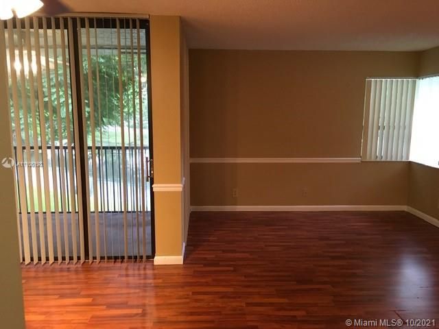 Recently Sold: $149,900 (1 beds, 1 baths, 718 Square Feet)