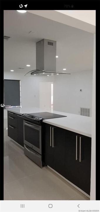 Recently Rented: $2,500 (3 beds, 2 baths, 1650 Square Feet)