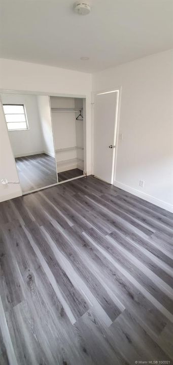 Recently Rented: $2,500 (3 beds, 2 baths, 1650 Square Feet)