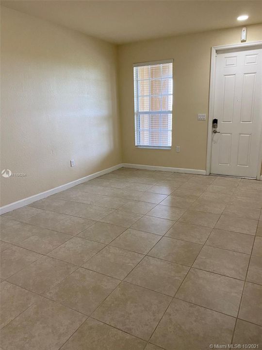 Recientemente alquilado: $3,000 (4 camas, 3 baños, 0 Pies cuadrados)