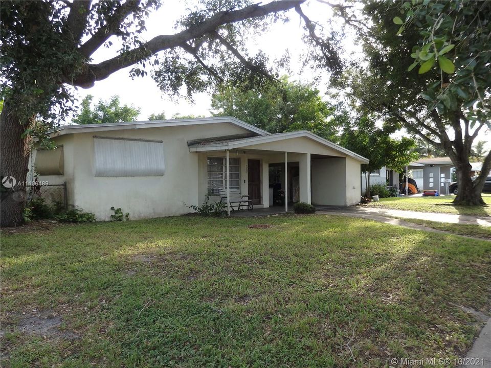 Recently Sold: $250,000 (3 beds, 1 baths, 1467 Square Feet)