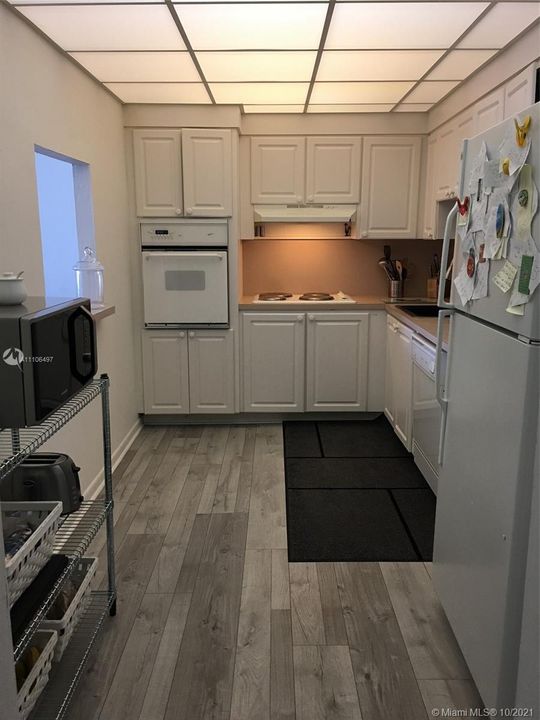 Recently Rented: $2,000 (1 beds, 1 baths, 1005 Square Feet)