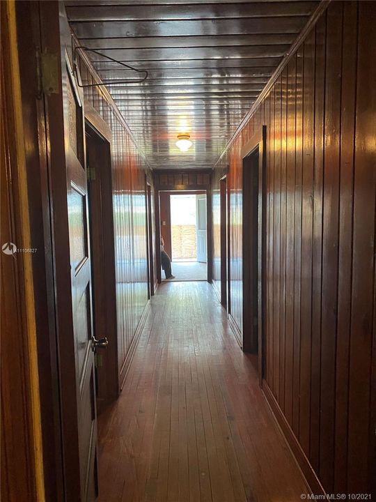 Недавно продано: $140,000 (4 спален, 1 ванн, 1308 Квадратных фут)