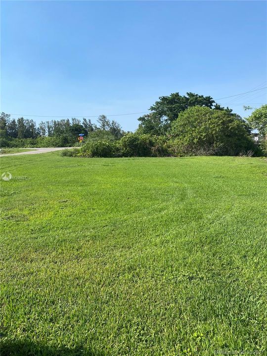 Недавно продано: $140,000 (4 спален, 1 ванн, 1308 Квадратных фут)