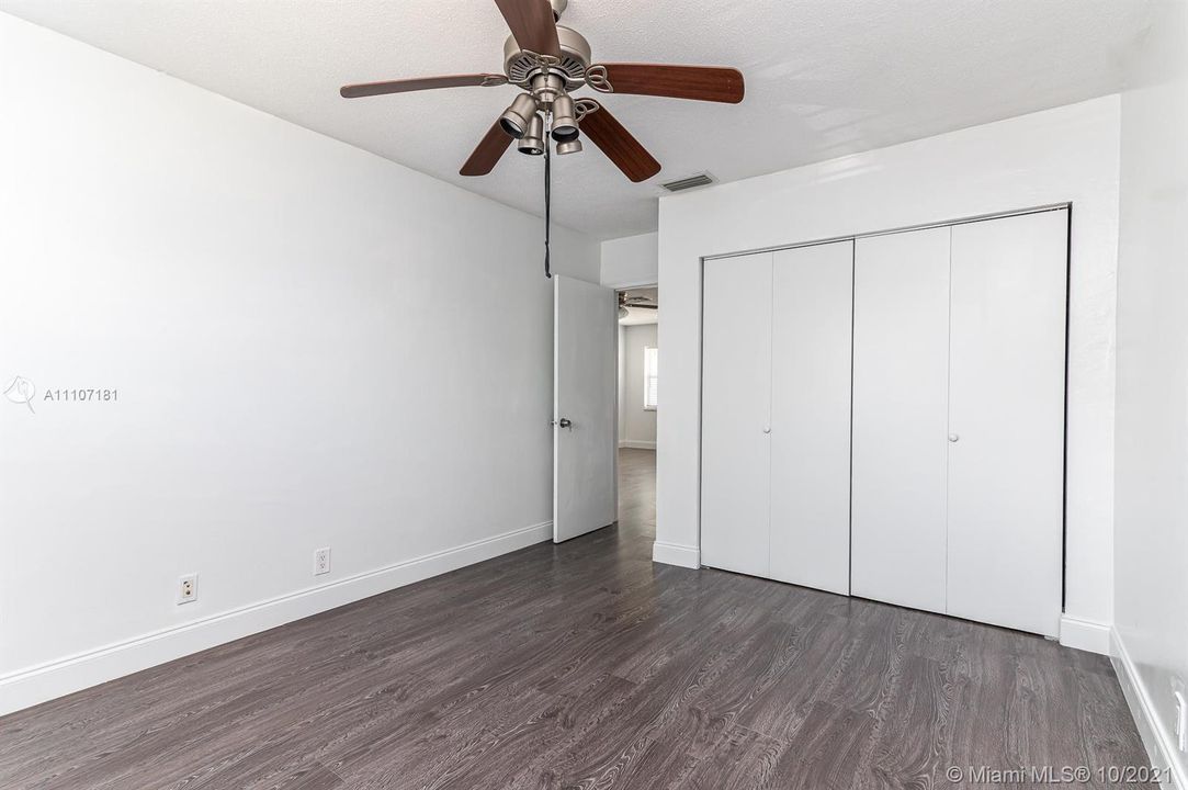 Recently Rented: $1,600 (2 beds, 1 baths, 750 Square Feet)