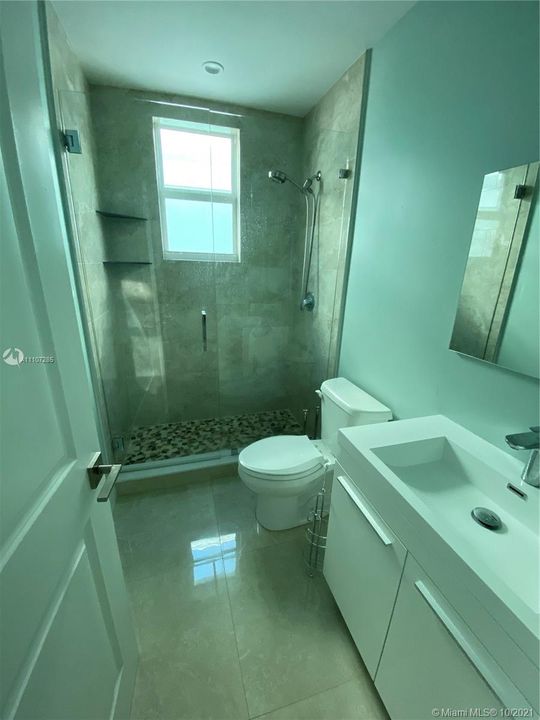 Недавно арендовано: $4,000 (4 спален, 3 ванн, 0 Квадратных фут)