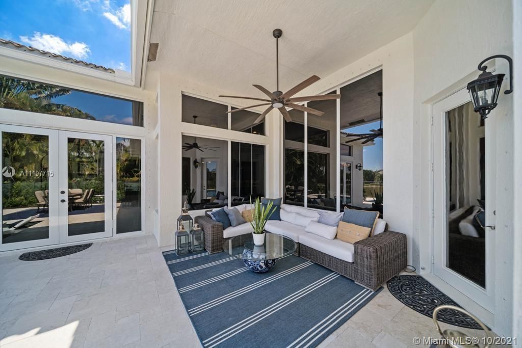 Recently Sold: $875,000 (4 beds, 3 baths, 3079 Square Feet)