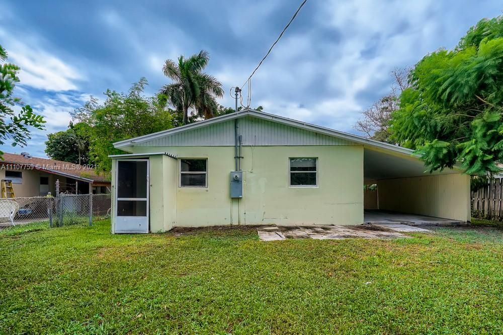 Vendido Recientemente: $259,900 (3 camas, 1 baños, 1008 Pies cuadrados)