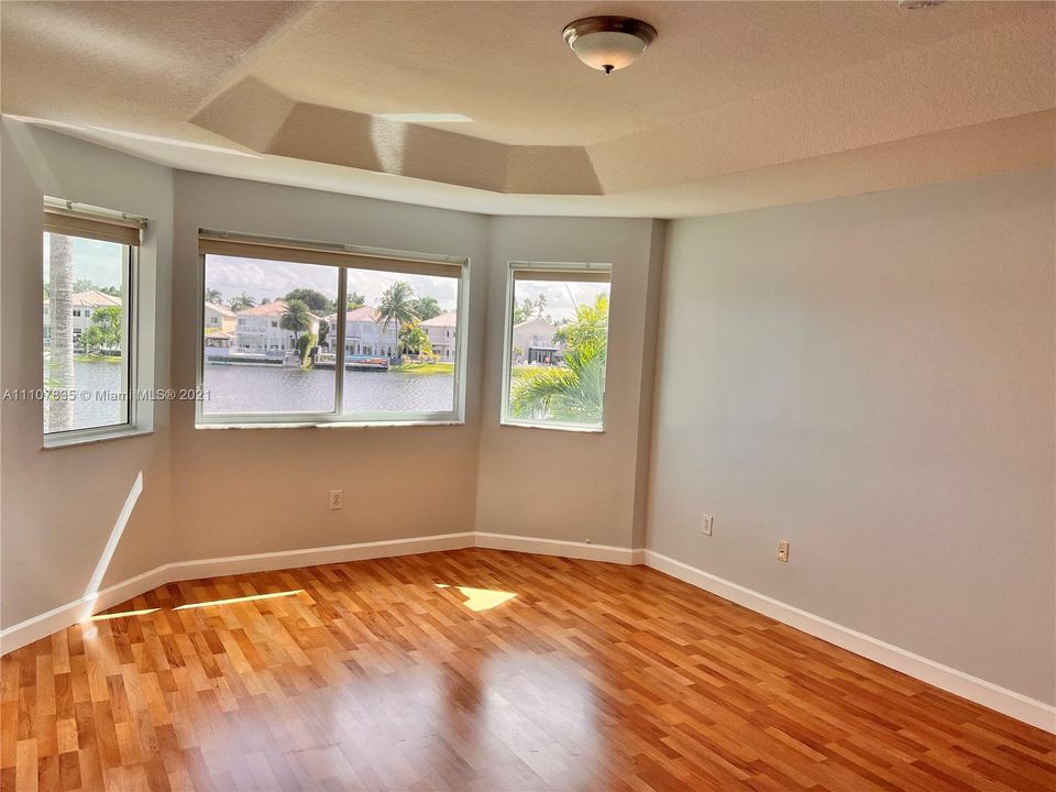 Недавно арендовано: $4,500 (4 спален, 3 ванн, 2312 Квадратных фут)