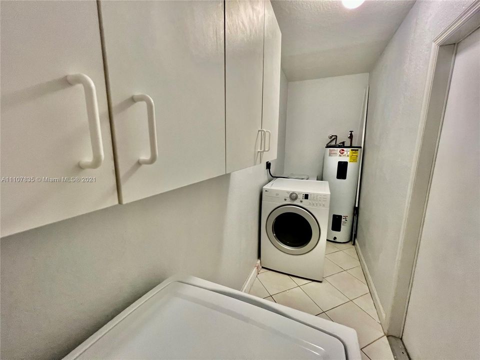 Недавно арендовано: $4,500 (4 спален, 3 ванн, 2312 Квадратных фут)