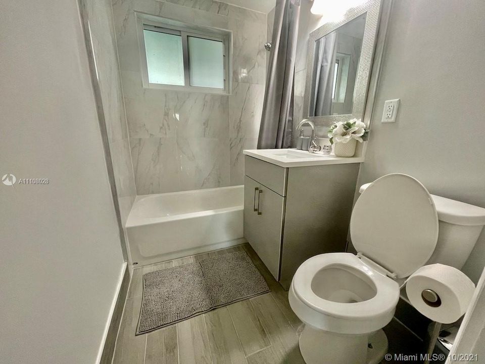 最近租的: $6,000 (3 贝兹, 2 浴室, 1817 平方英尺)