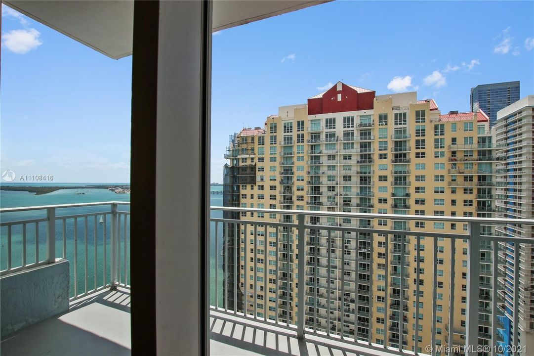 Recientemente alquilado: $3,024 (1 camas, 1 baños, 928 Pies cuadrados)