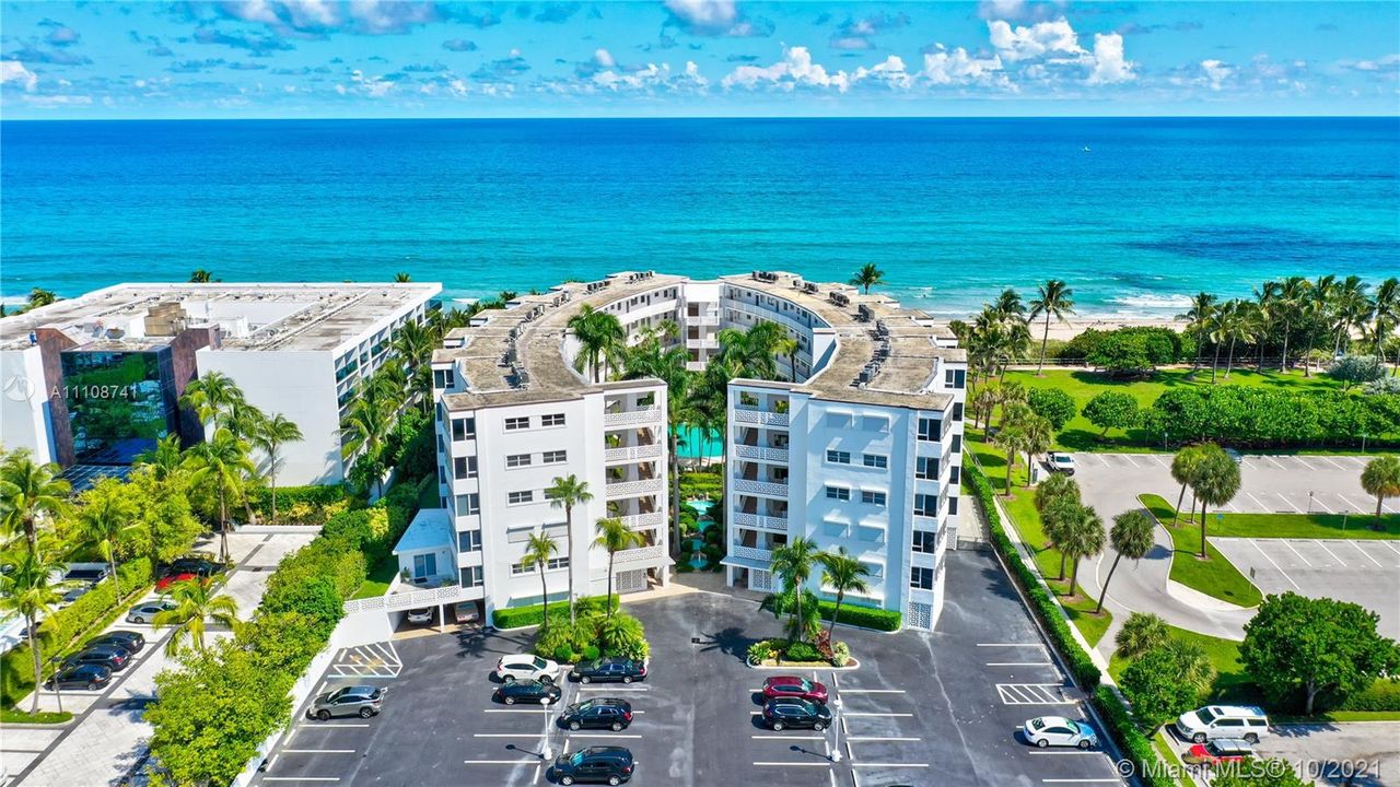 最近售出: $265,000 (1 贝兹, 1 浴室, 858 平方英尺)