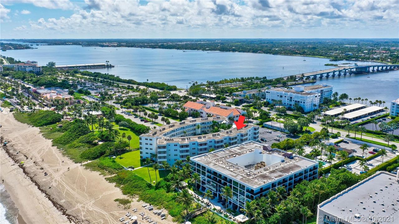 最近售出: $265,000 (1 贝兹, 1 浴室, 858 平方英尺)