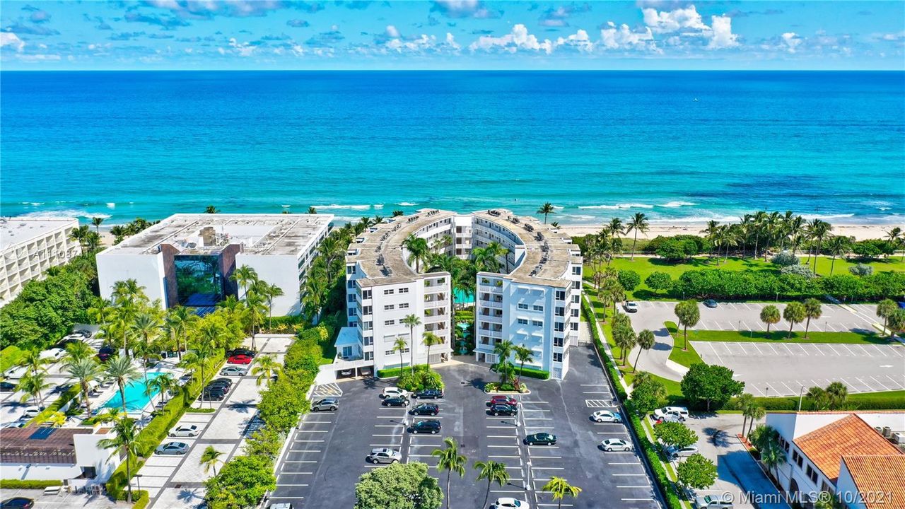 最近售出: $265,000 (1 贝兹, 1 浴室, 858 平方英尺)