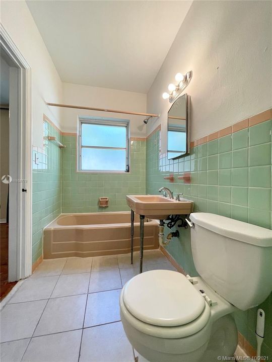 Недавно арендовано: $4,950 (3 спален, 2 ванн, 1442 Квадратных фут)