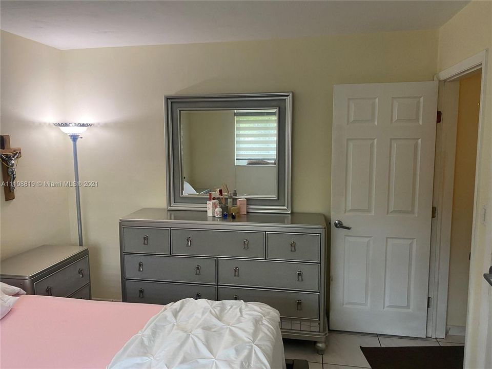 Recently Sold: $629,000 (0 beds, 0 baths, 1825 Square Feet)