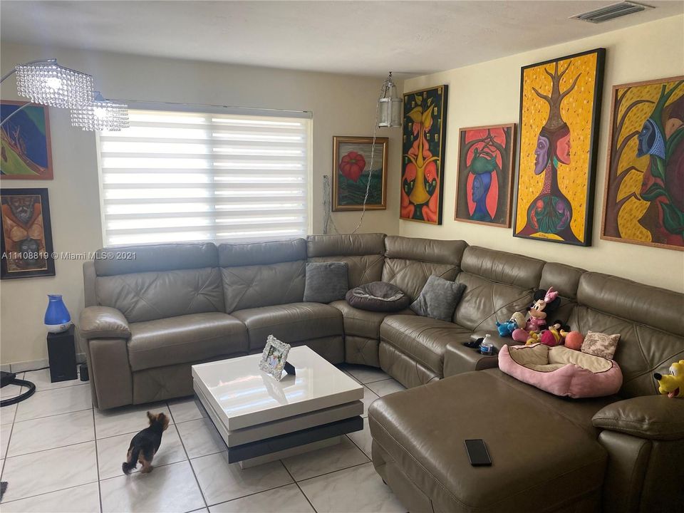 Recently Sold: $629,000 (0 beds, 0 baths, 1825 Square Feet)