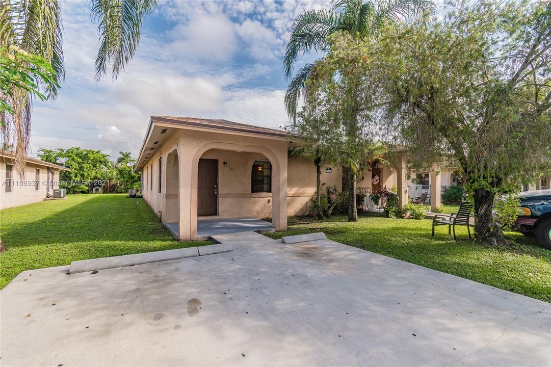 Недавно продано: $550,000 (0 спален, 0 ванн, 2496 Квадратных фут)