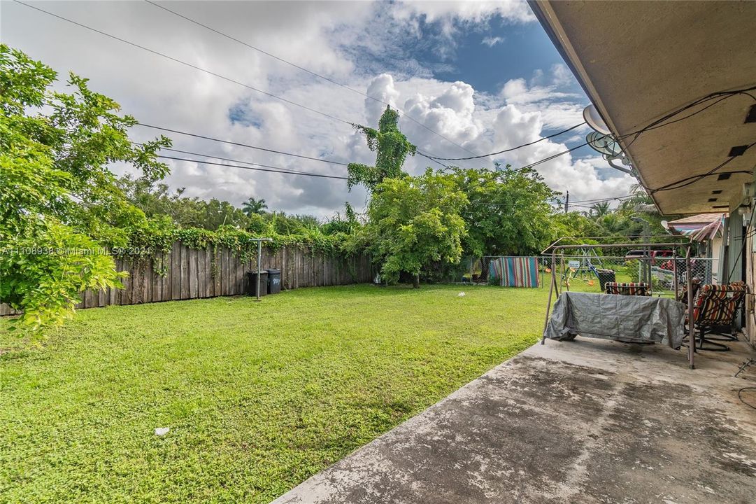 Недавно продано: $550,000 (0 спален, 0 ванн, 2560 Квадратных фут)