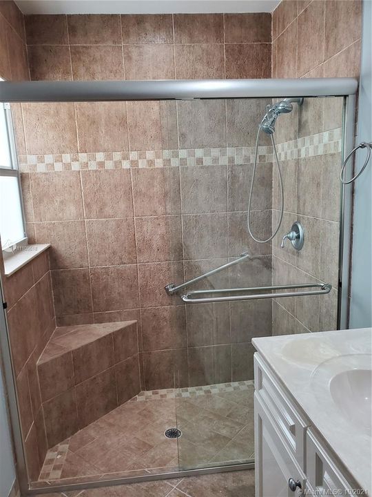 Spacious Master Bath Shower