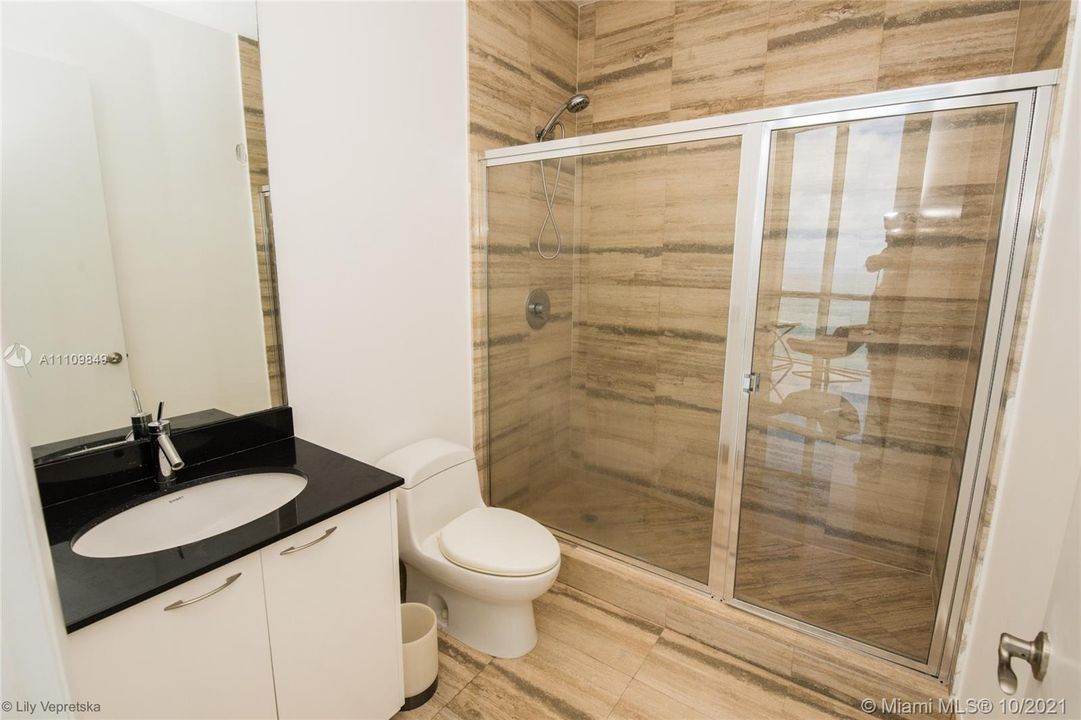 Недавно арендовано: $8,000 (3 спален, 3 ванн, 2558 Квадратных фут)