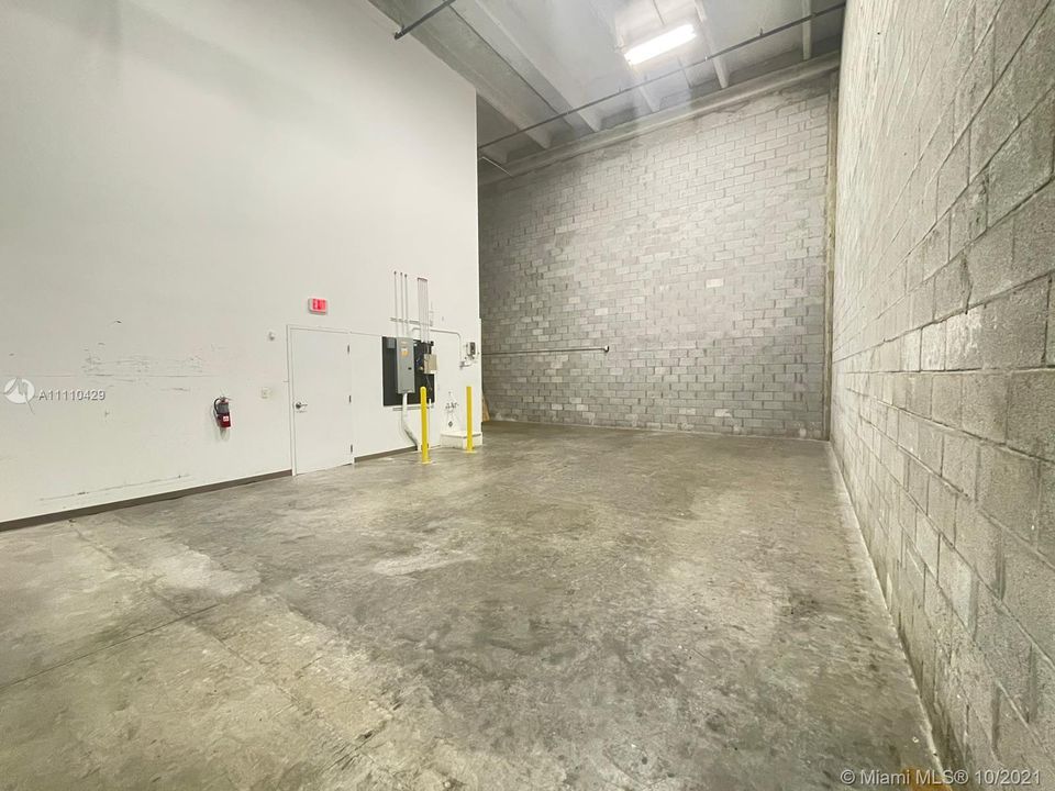 Recently Rented: $2,750 (0 beds, 0 baths, 0 Square Feet)