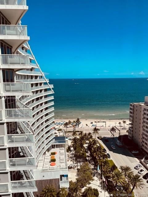 Recently Sold: $795,000 (1 beds, 1 baths, 724 Square Feet)