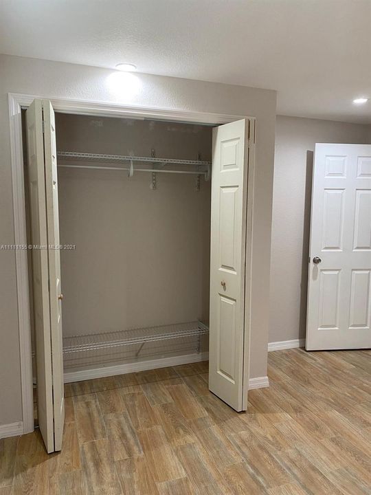 最近租的: $3,500 (2 贝兹, 1 浴室, 1250 平方英尺)