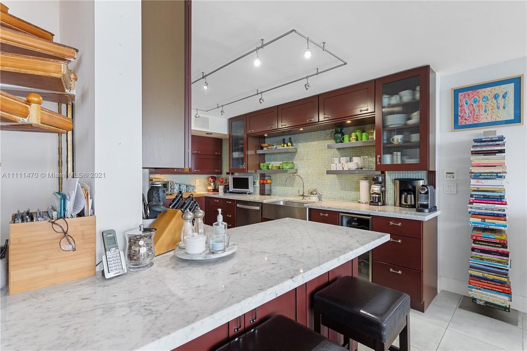 Recently Sold: $539,500 (2 beds, 2 baths, 1640 Square Feet)