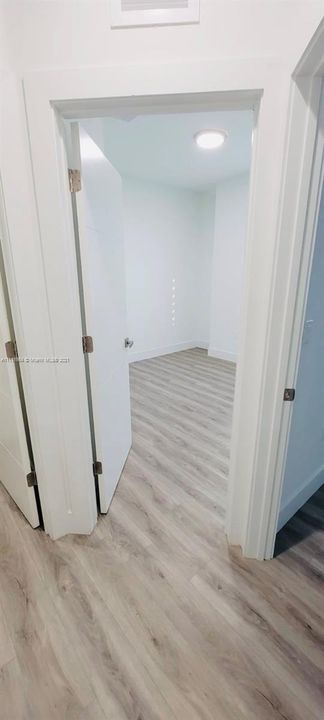 Recently Rented: $2,150 (3 beds, 2 baths, 1480 Square Feet)