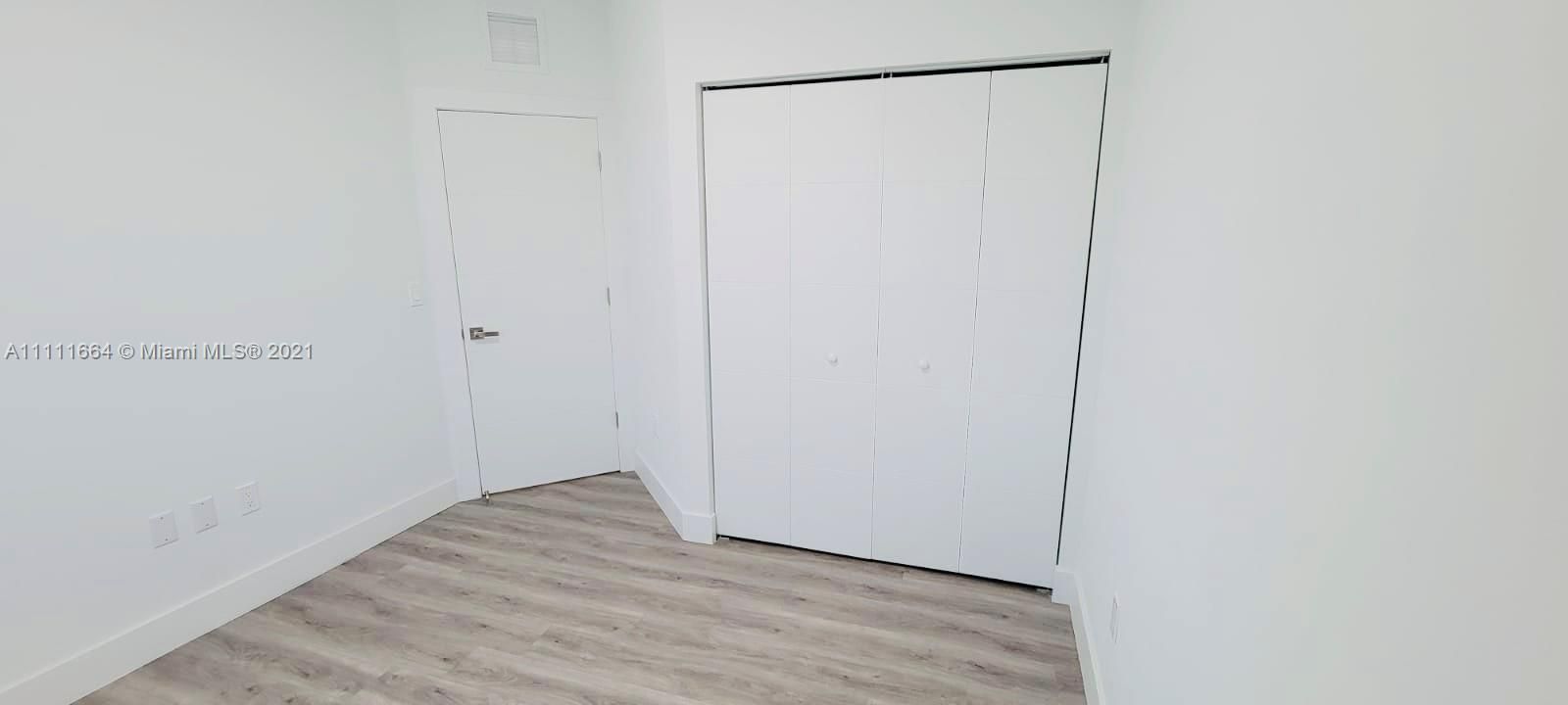 Recently Rented: $2,150 (3 beds, 2 baths, 1480 Square Feet)